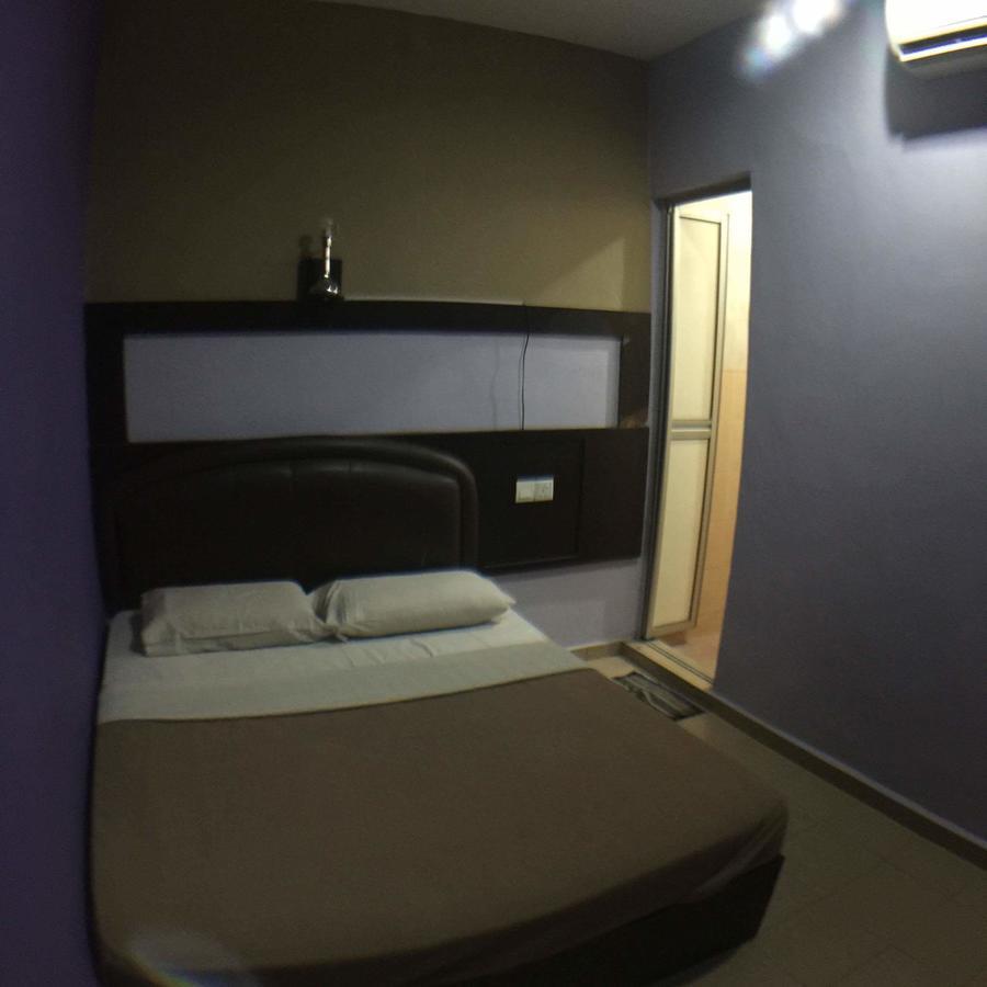 The Uni Garden Hotel Skudai Zewnętrze zdjęcie